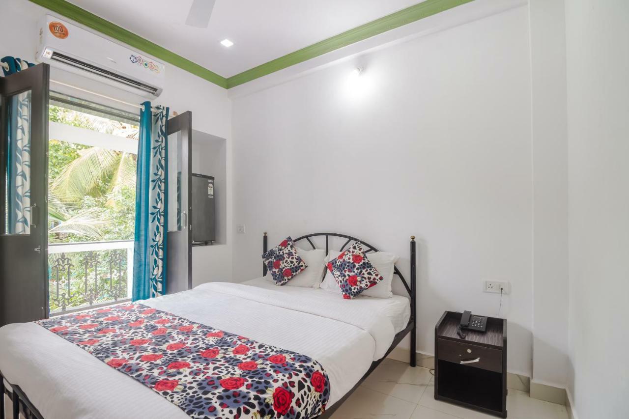 Queen Of Queen'S Hotel Calangute Ngoại thất bức ảnh