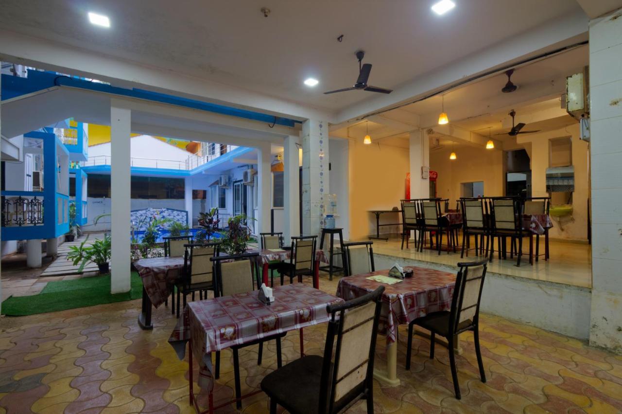 Queen Of Queen'S Hotel Calangute Ngoại thất bức ảnh